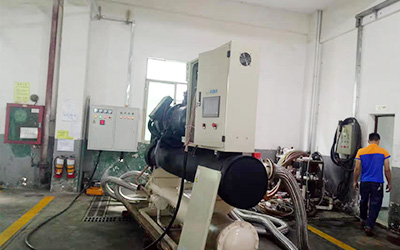水冷螺桿式冷水機在線(xiàn)測試